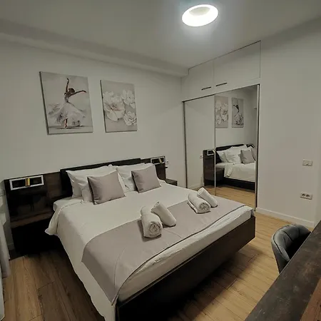 Sea Retreat Apartment Constanta