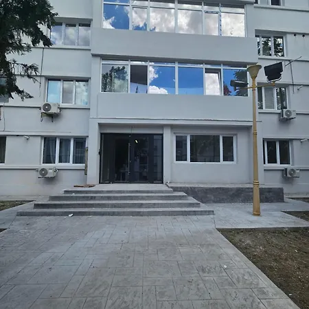 Sea Retreat Apartment Constanta